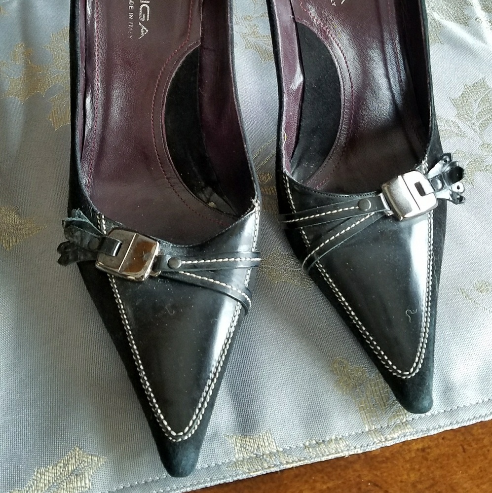 Via Spiga black suede heels